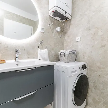Sunny Bulevard Apartment Zadar