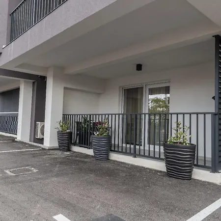 Sunny Bulevard 公寓