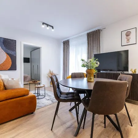 Sunny Bulevard * 扎达尔