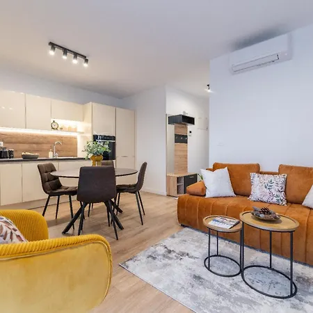 Apartmán Sunny Bulevard With Private Parking Zadar